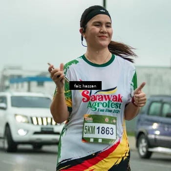 Runner Photo 7703843
