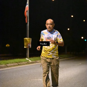 Runner Photo 7703874