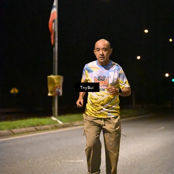 Runner Photo 7703877