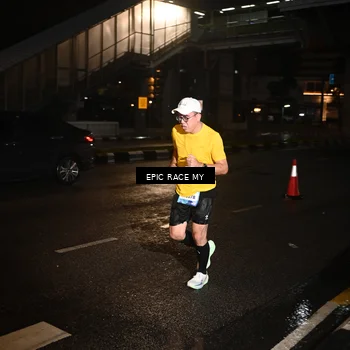 Runner Photo 7703888
