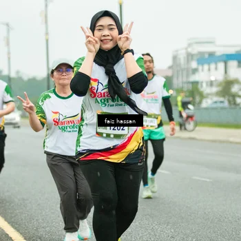 Runner Photo 7703890