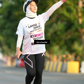 Runner Photo 7703897