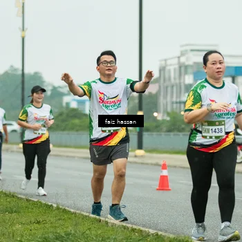 Runner Photo 7703903