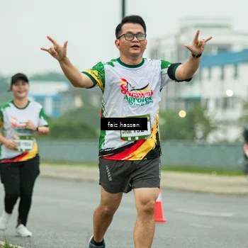 Runner Photo 7703920