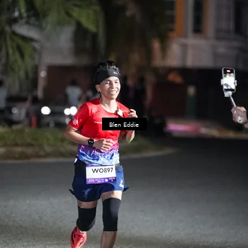 Runner Photo 7703924
