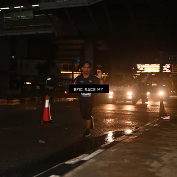 Runner Photo 7703933