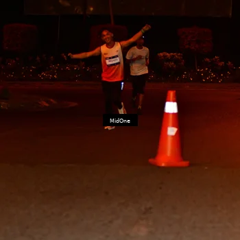 Runner Photo 7703940