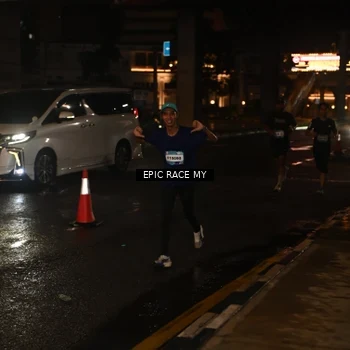 Runner Photo 7703949