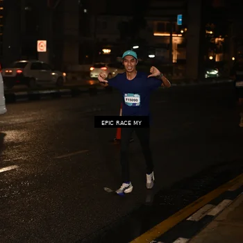 Runner Photo 7703965