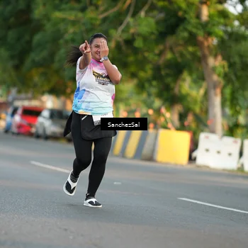 Runner Photo 7703966