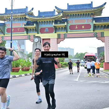 Runner Photo 7703972