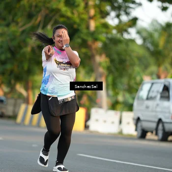 Runner Photo 7703973