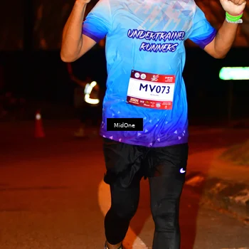 Runner Photo 7703975