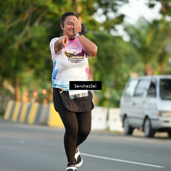 Runner Photo 7703983