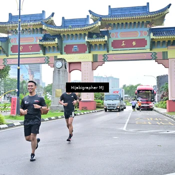 Runner Photo 7703991