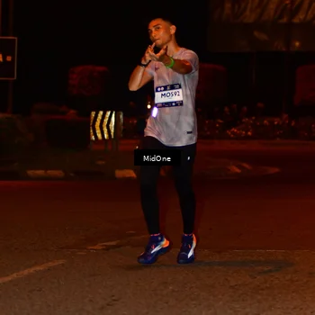 Runner Photo 7704020