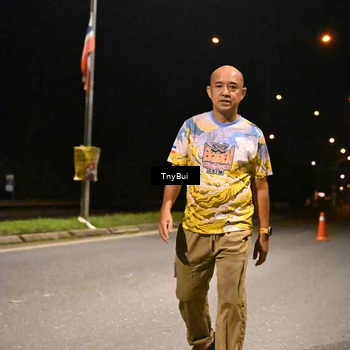 Runner Photo 7704032