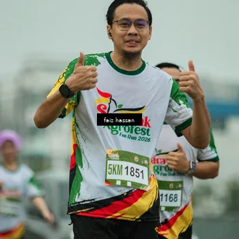 Runner Photo 7704049
