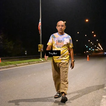 Runner Photo 7704069