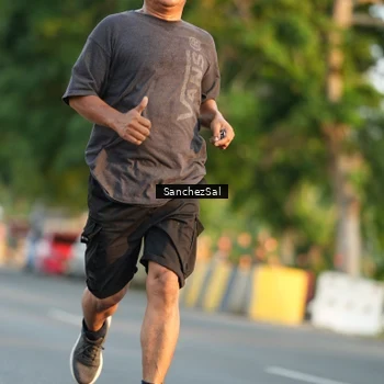 Runner Photo 7704079