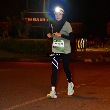 Runner Photo 7704104