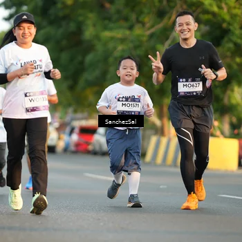 Runner Photo 7704107