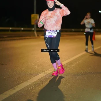 Runner Photo 7704115