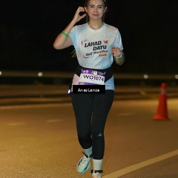 Runner Photo 7704132