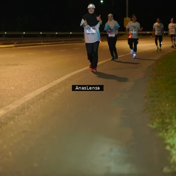 Runner Photo 7704146