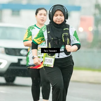 Runner Photo 7704147
