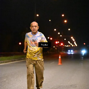 Runner Photo 7704178