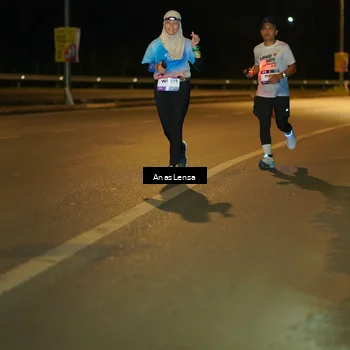 Runner Photo 7704213