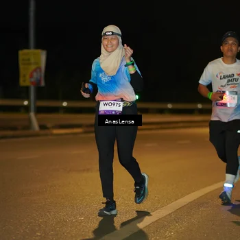 Runner Photo 7704223