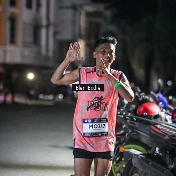 Runner Photo 7704227