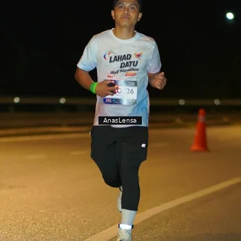 Runner Photo 7704231