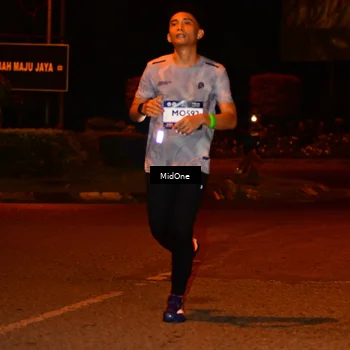 Runner Photo 7704243