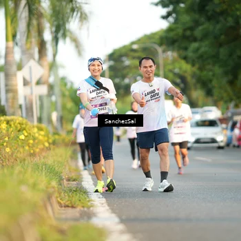 Runner Photo 7704246