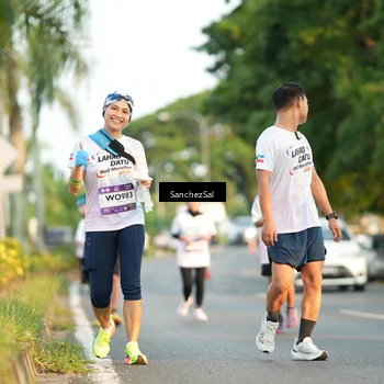 Runner Photo 7704257