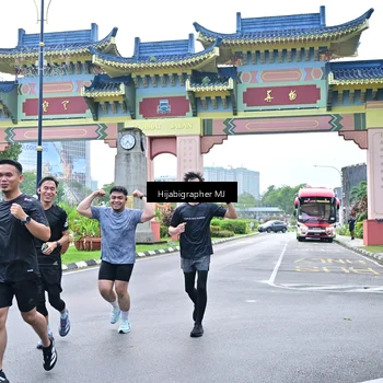 Runner Photo 7704270