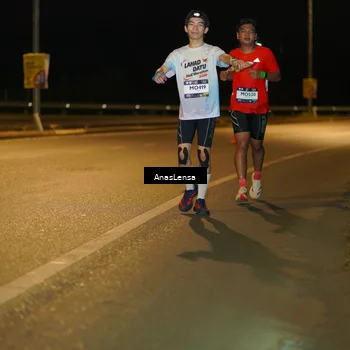 Runner Photo 7704321