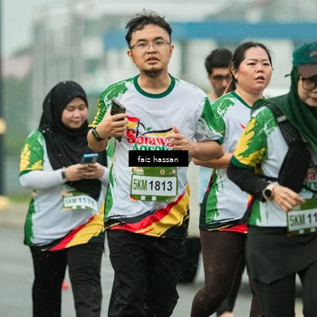 Runner Photo 7704339
