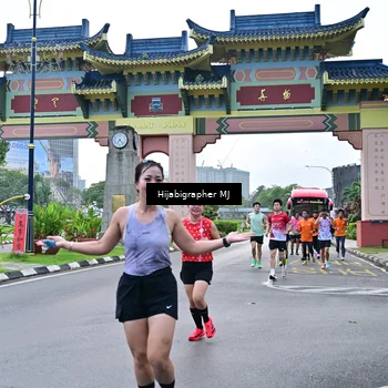 Runner Photo 7704345