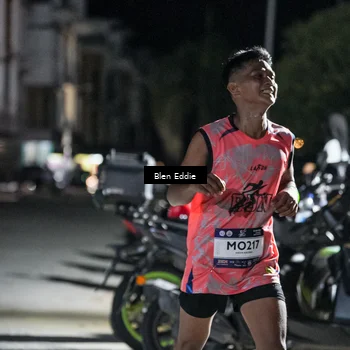 Runner Photo 7704352