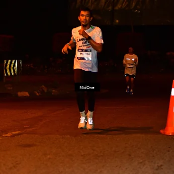 Runner Photo 7704371