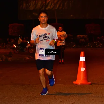 Runner Photo 7704383