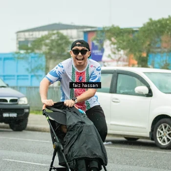 Runner Photo 7704394