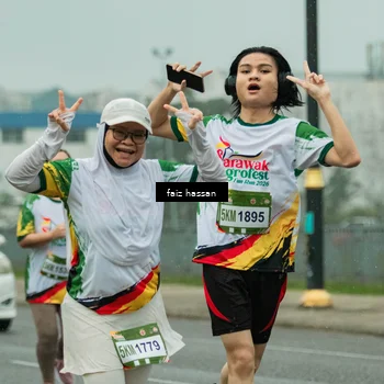 Runner Photo 7704456