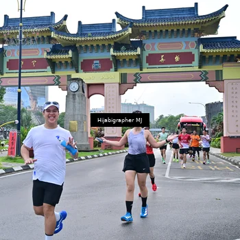 Runner Photo 7704470