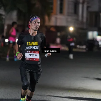 Runner Photo 7704473