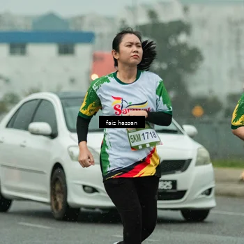 Runner Photo 7704479